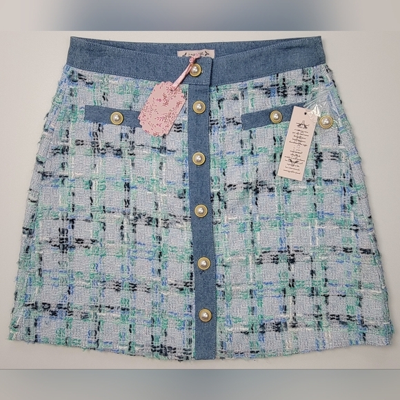 Nanette Lepore Dresses & Skirts - Nanette Lepore Tweed Skirt Women’s Size S Pearl Button Lite Blue Multi Plaid New